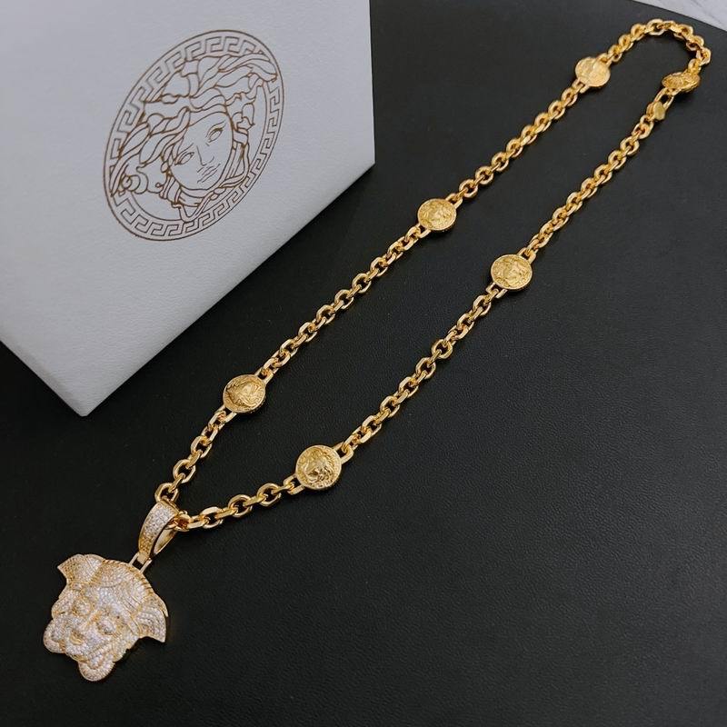 Versace Necklaces 76